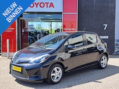 Toyota Yaris - 1.5 Full Hybrid Aspiration FIETSENDRAGERBEUGEL CRUISE CONTROL PARKEERCAMERA VOLLEDIG ONDER