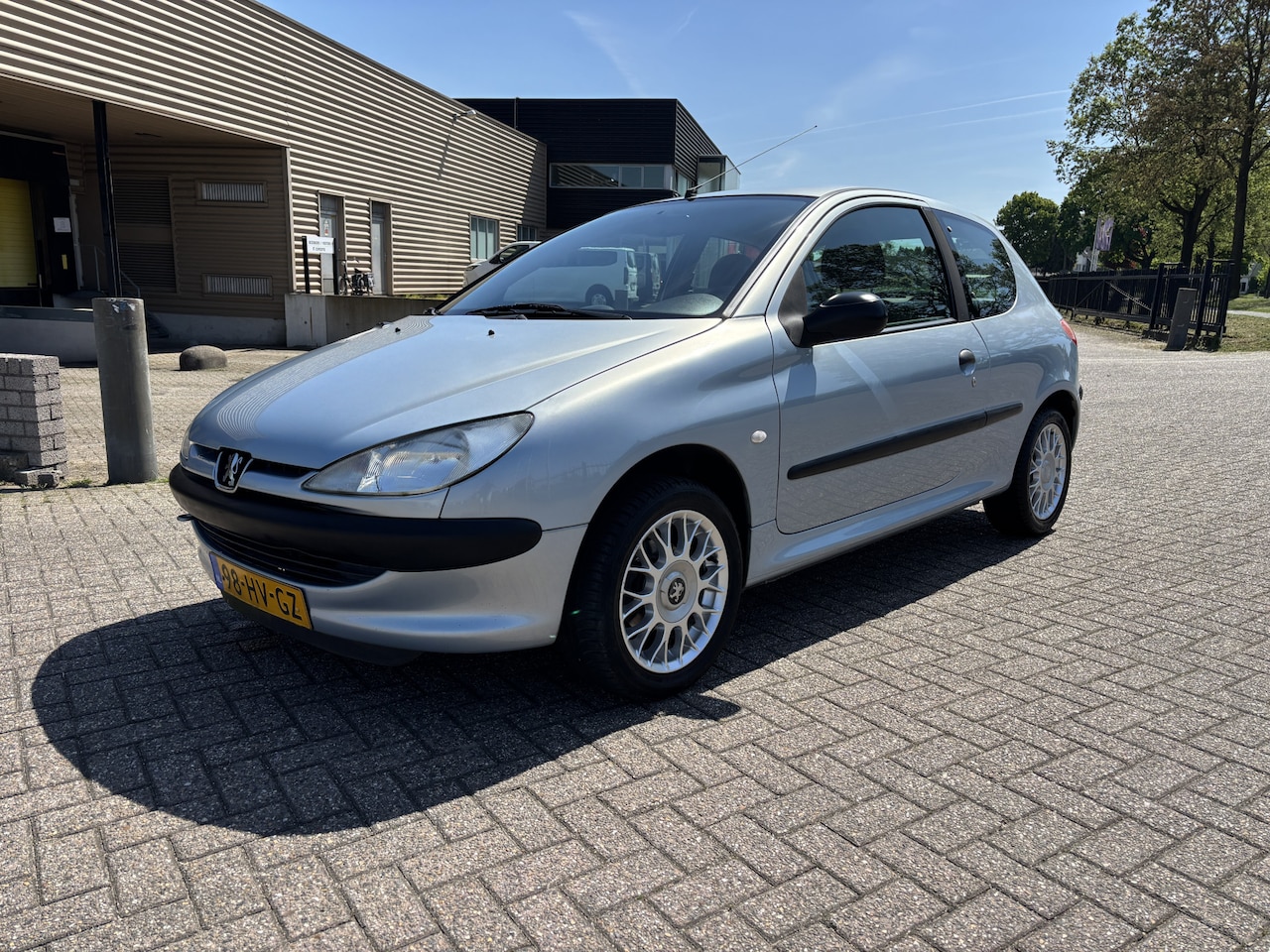Peugeot 206 - 1.4 XR [ 2e eig-dealer onderhouden ] - AutoWereld.nl