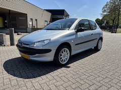 Peugeot 206 - 1.4 XR [ 2e eig-dealer onderhouden ]