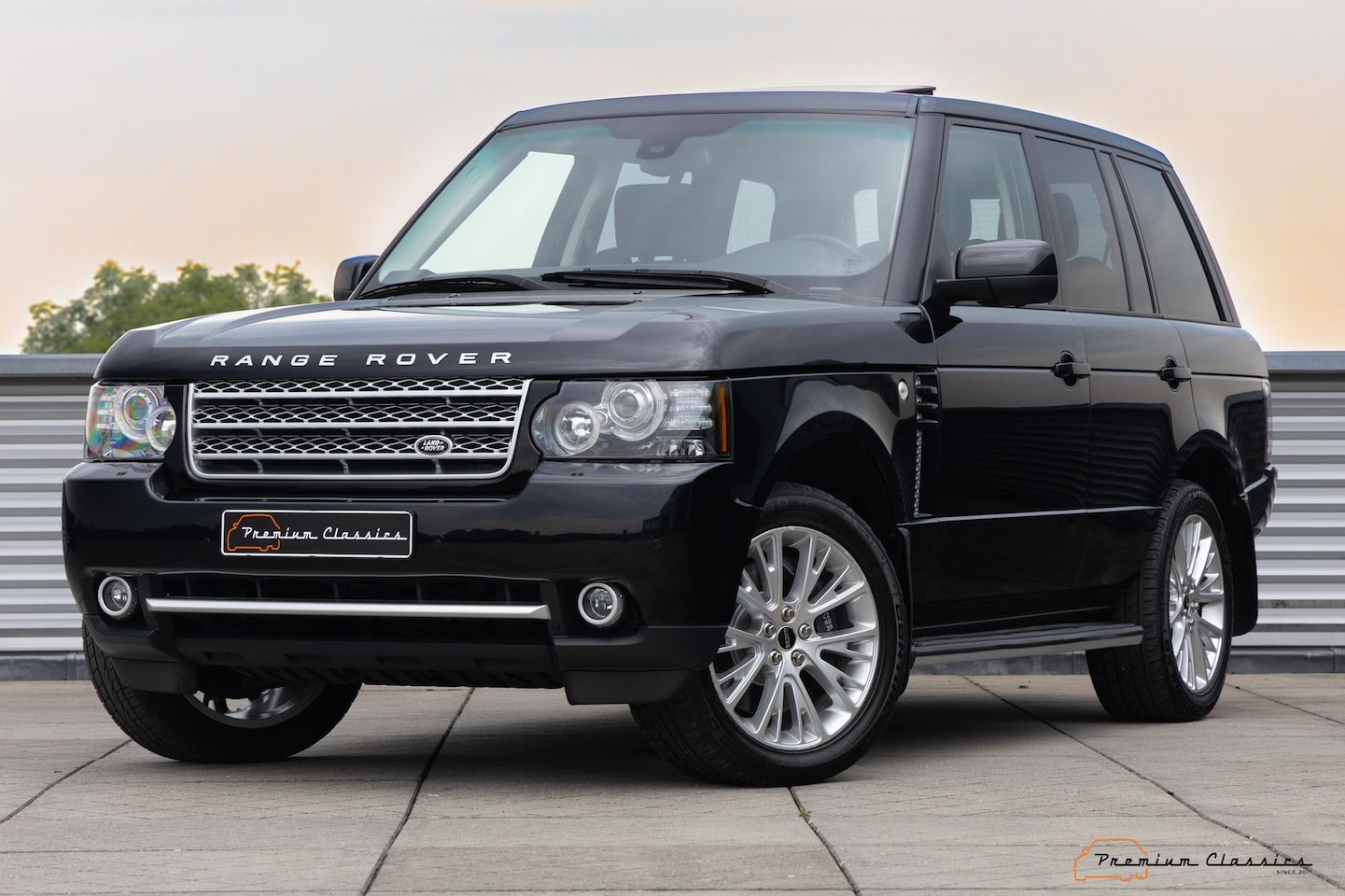 Land Rover Range Rover - 5.0 V8 Supercharged Autobiography | 57.000KM | 2nd Owner | Surround Camera | Harman/Kardon - AutoWereld.nl
