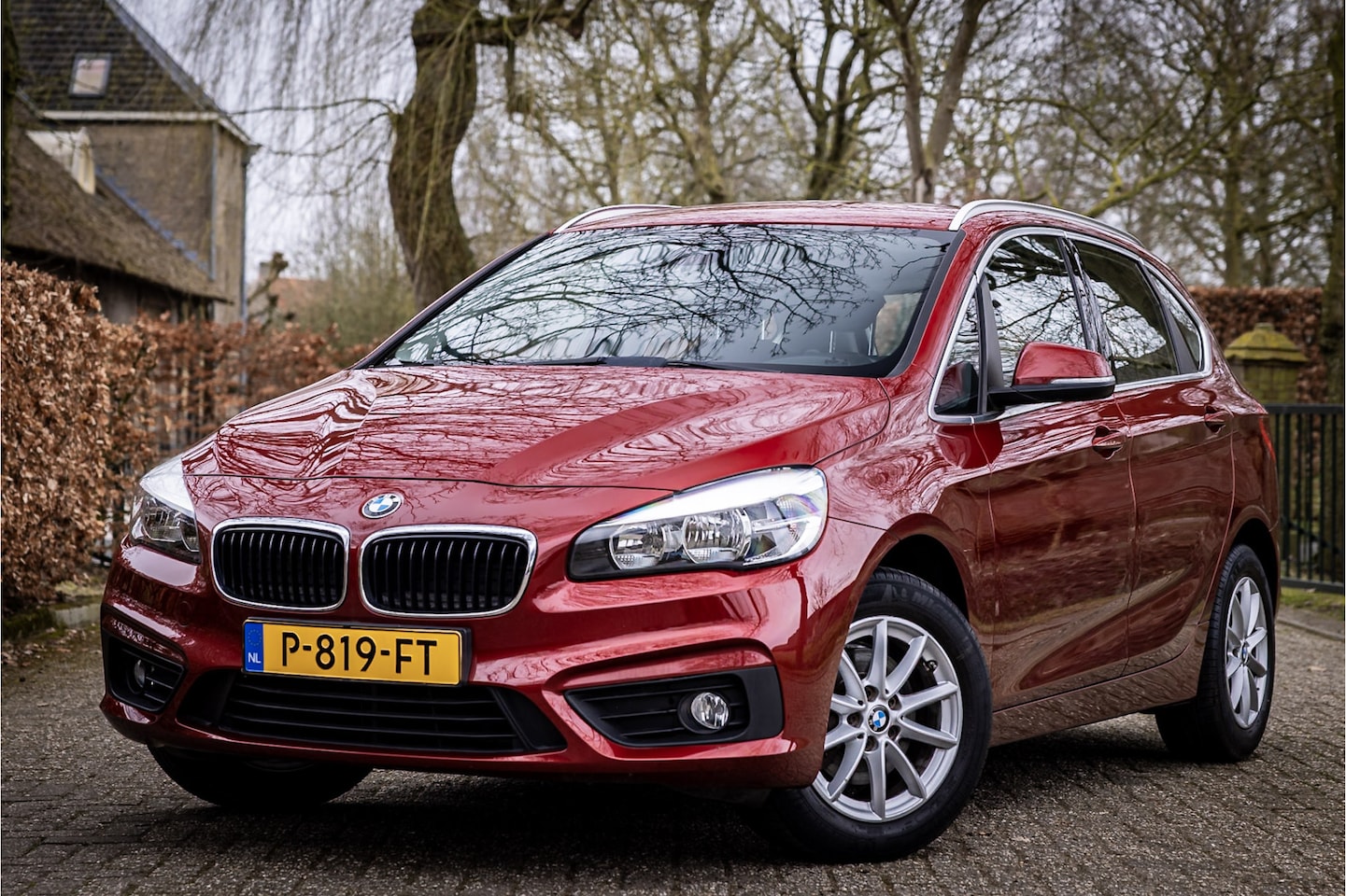 BMW 2-serie Active Tourer - 218i Executive Stoelverwarming ECC Cruise Control - AutoWereld.nl