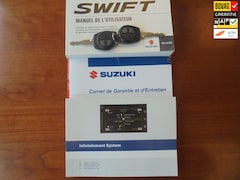 Suzuki Swift - 1.2 Select Smart Hybrid 5drs, Airco, Cruise Control, Parkeersensoren en Camera achter,