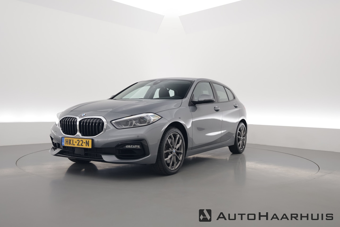 BMW 1-serie - 120i | CarPlay | Navi | PDC V+A | Stoel-Stuurver. | Cruise - AutoWereld.nl