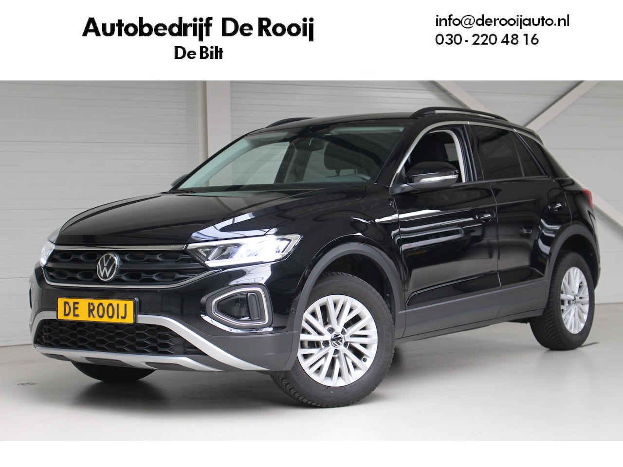 Volkswagen T-Roc - 1.0 TSI Life Navi | PDC | Stoelverwarming | - AutoWereld.nl