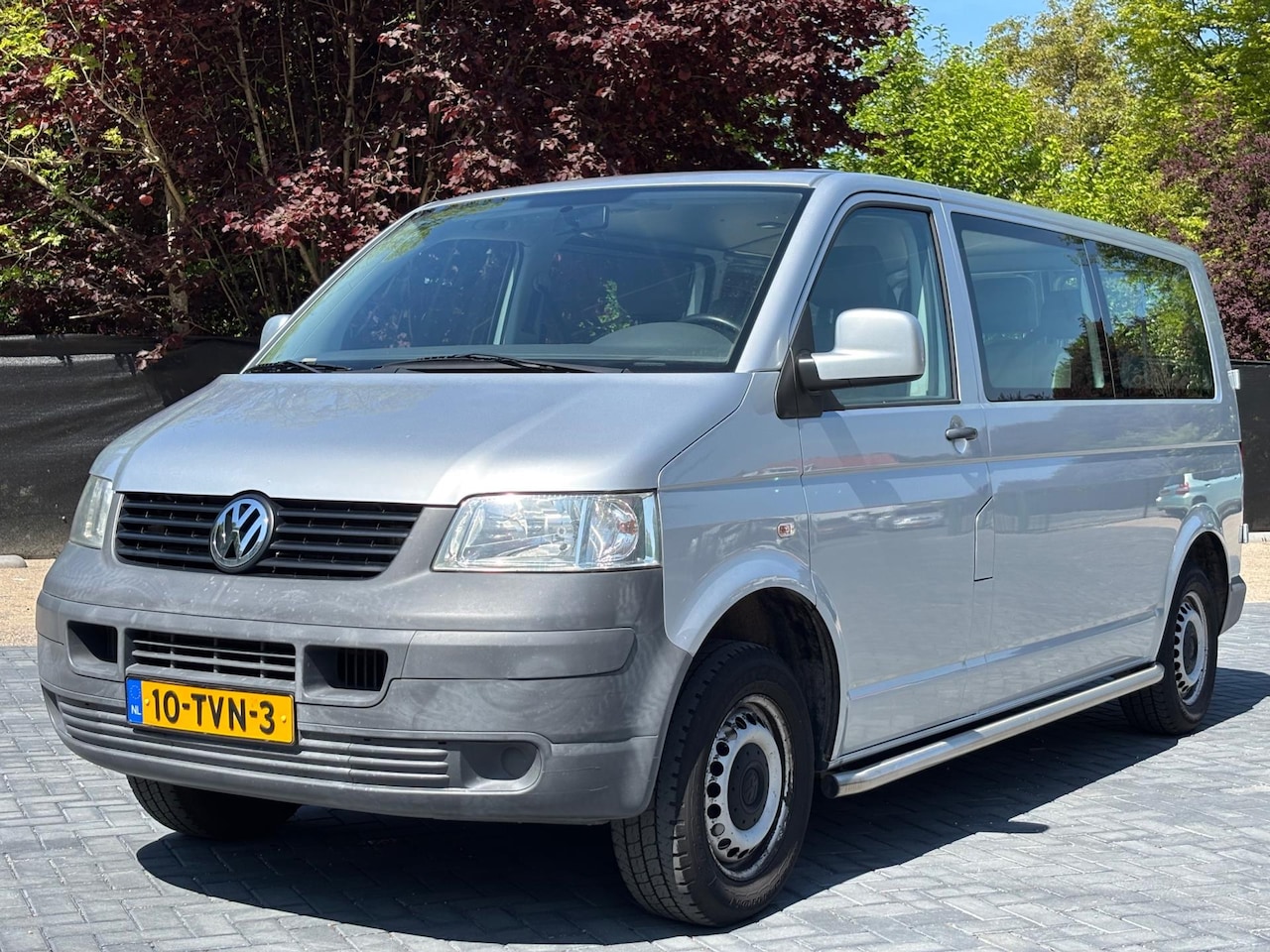 Volkswagen Transporter Kombi - 2.5 TDI 340 Trendl./Airco/8P/elek.ramen/APK - AutoWereld.nl