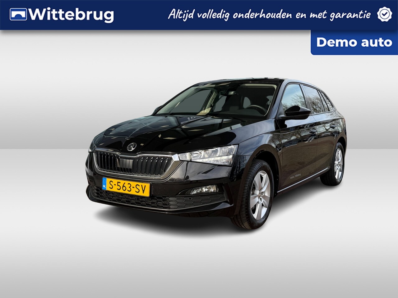 Skoda Scala - 1.0 TSI Ambition Carplay / Getint glas achter/  lm vegen 16 inch/  verwarmde buiten spiege - AutoWereld.nl