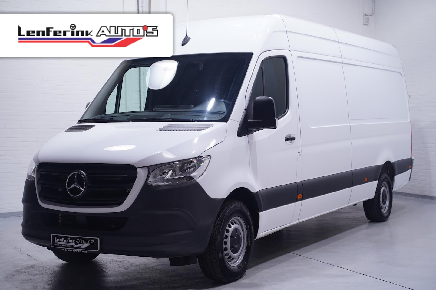 Mercedes-Benz Sprinter - 317 CDI 170 pk L3H2 Airco, BPM vrij, Camera PDC V+A, Cruise Control, Laadruimte Pakket, 3- - AutoWereld.nl