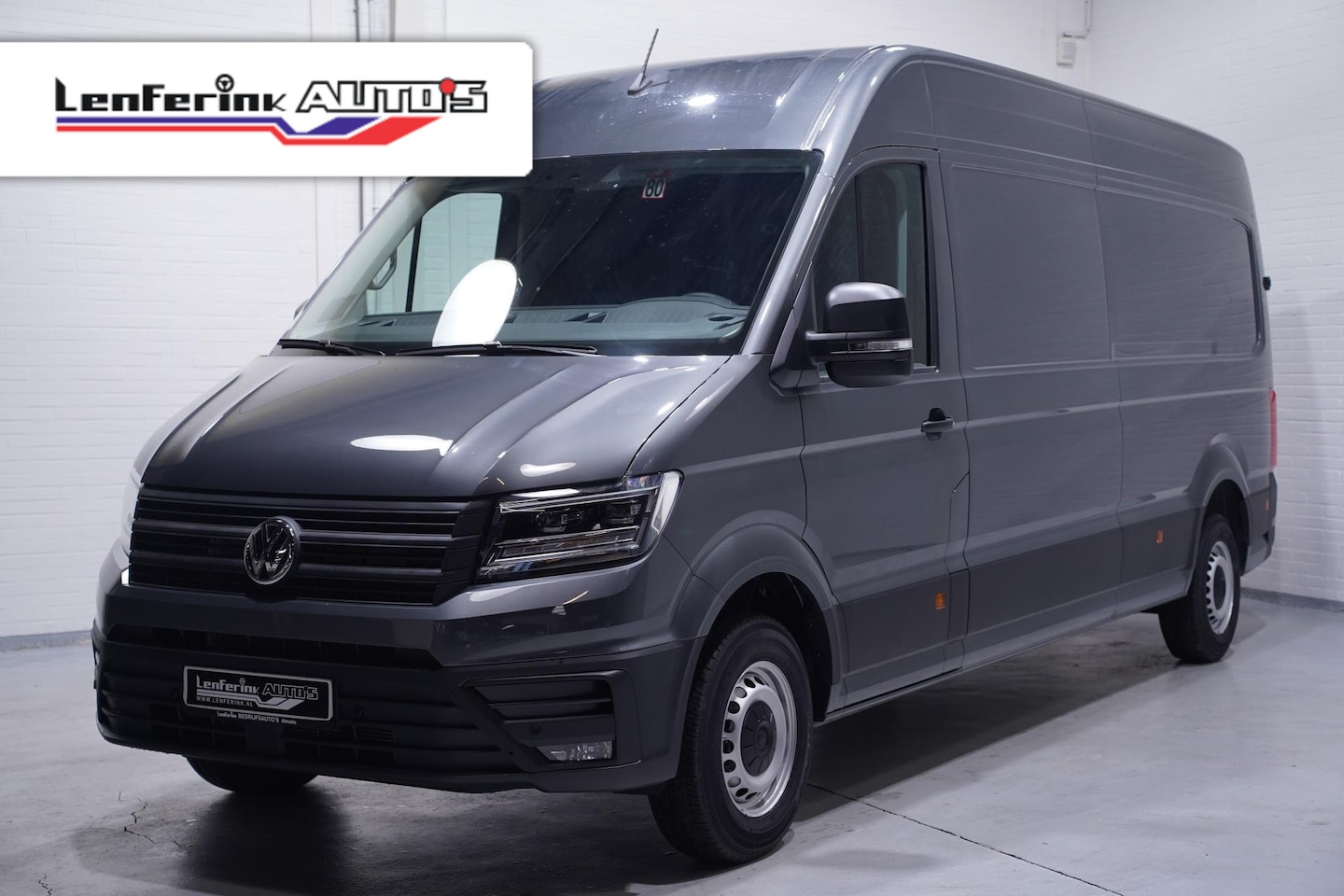 Volkswagen Crafter - 2.0 TDI 177 pk L4H3 Navi, Camera, LED Koplampen Geveerde Stoel, Cruise Control, 3- Zits, N - AutoWereld.nl