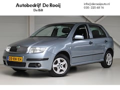 Skoda Fabia - 1.4-16V Elegance PDC | Airco
