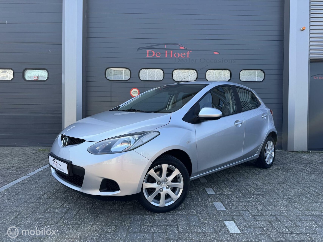 Mazda 2 - 1.3 TS Plus ✓Airco ✓Parkeersensoren ✓Nw APK - AutoWereld.nl