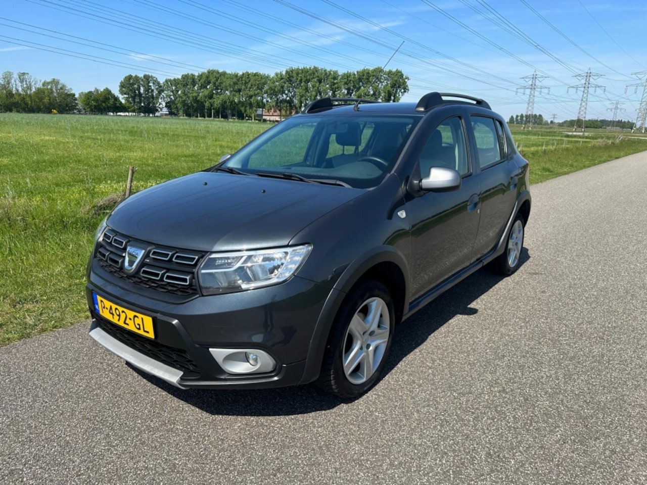 Dacia Sandero Stepway - 0.9 TCe Laureate | Airco | Cruise Control ! - AutoWereld.nl