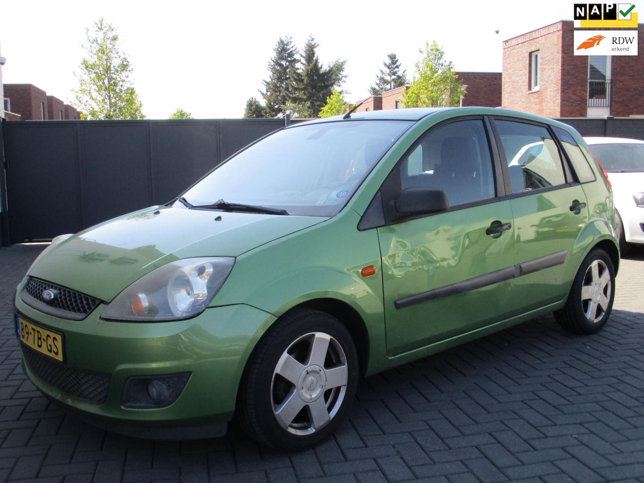 Ford Fiesta - 1.3-8V Futura Airco Nieuwe Apk !! - AutoWereld.nl