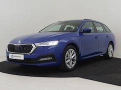 Skoda Octavia Combi - 1.4 TSI iV PHEV Business Edition 204pk | Cruise control | Navigatie via app | Parkeersenso