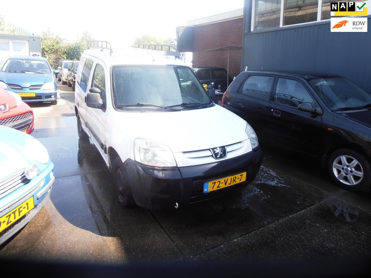 Peugeot Partner - 170C 1.6 HDI 170C 1.6 HDI - AutoWereld.nl
