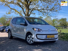 Volkswagen Up! - 1.0 move up BlueMotion | Navi + Cruise nu € 4.975,
