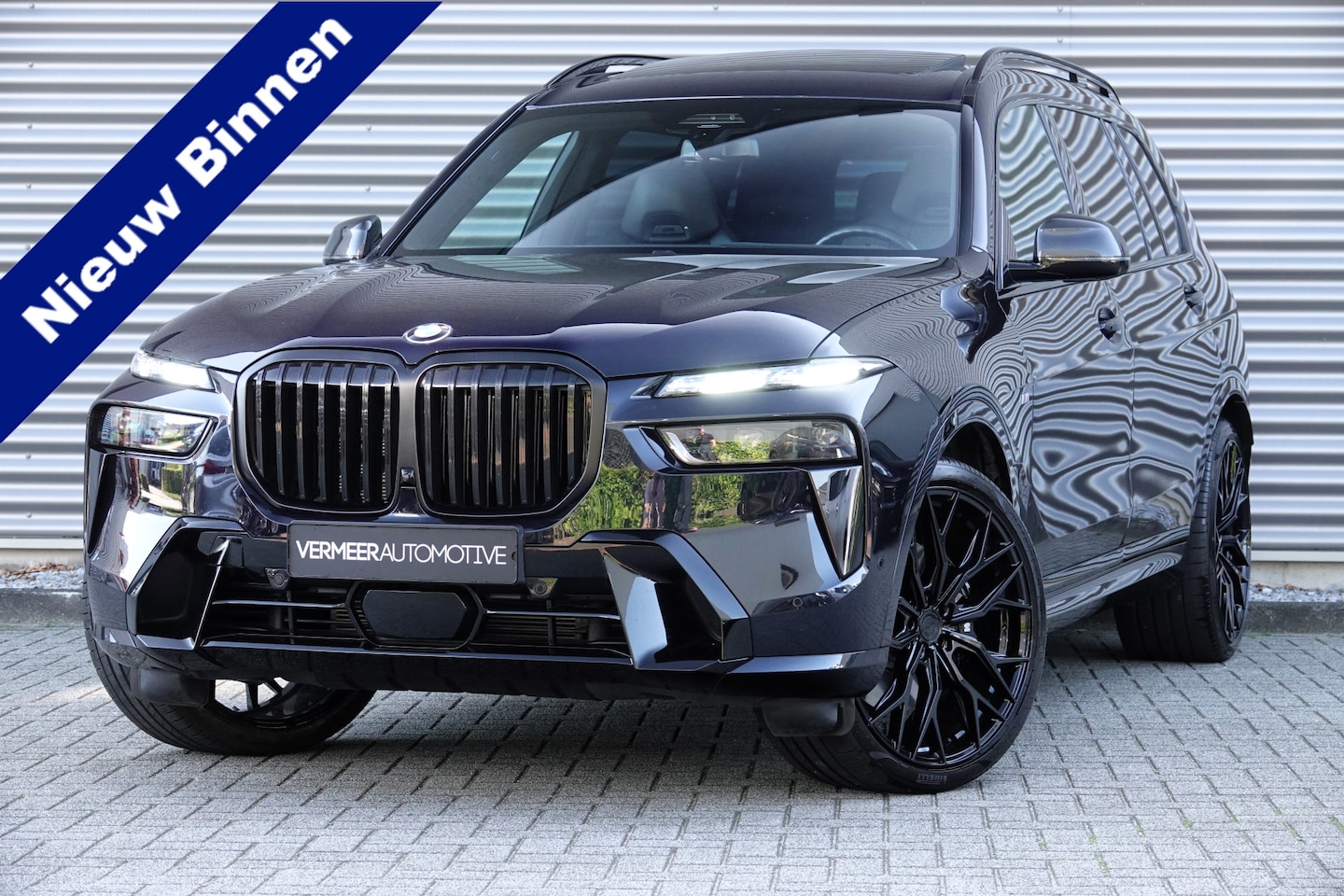 BMW X7 - xDrive40i 7 Pers. M Sport | Pano | trekhaak | Massage | Carbon | M stoelen | Head-up | 23 - AutoWereld.nl