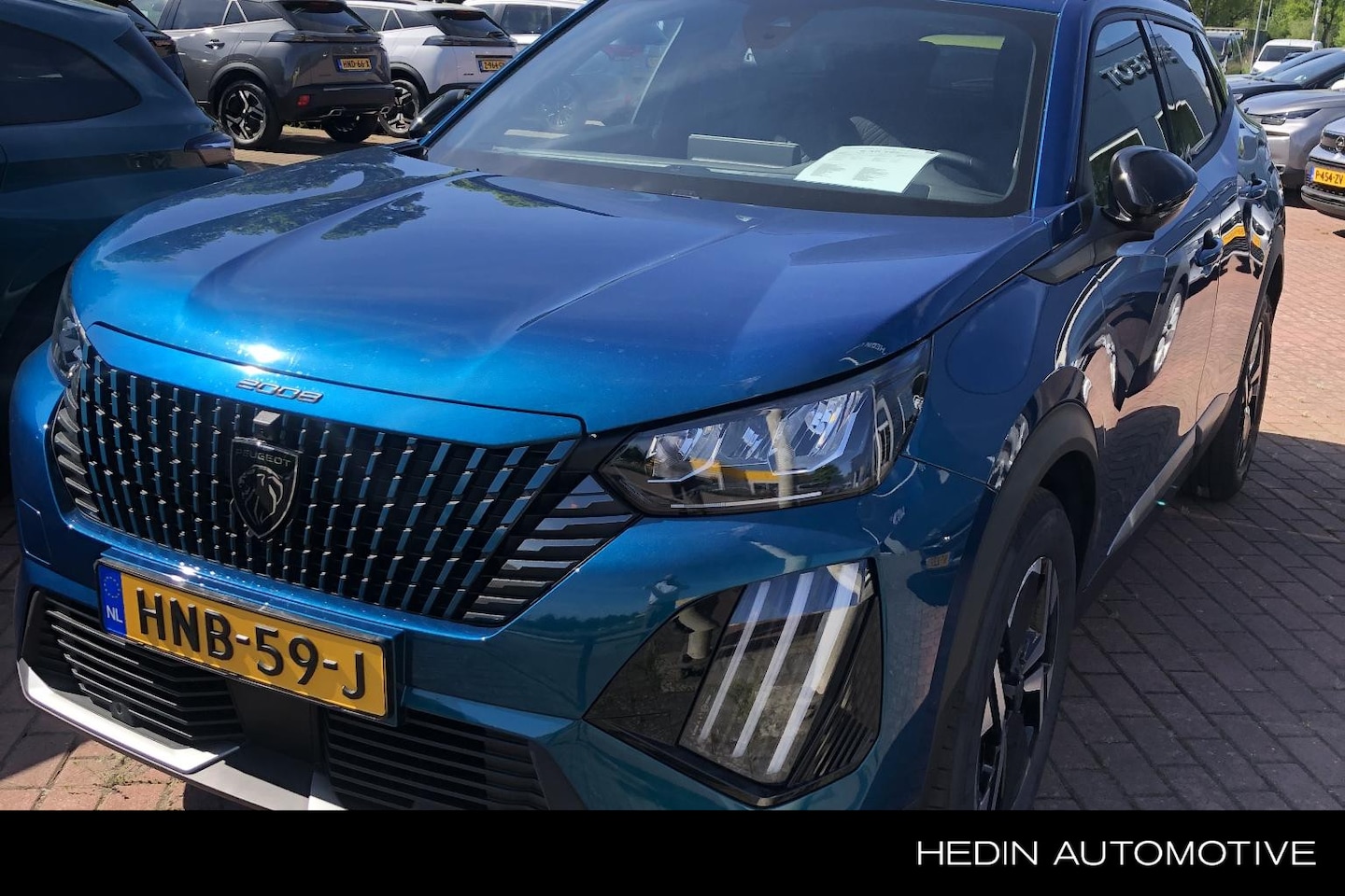 Peugeot 2008 - 1.2 Hybrid 145 Allure | Vision & Drive Assist plus Pack | Navigation & Access Pack | - AutoWereld.nl