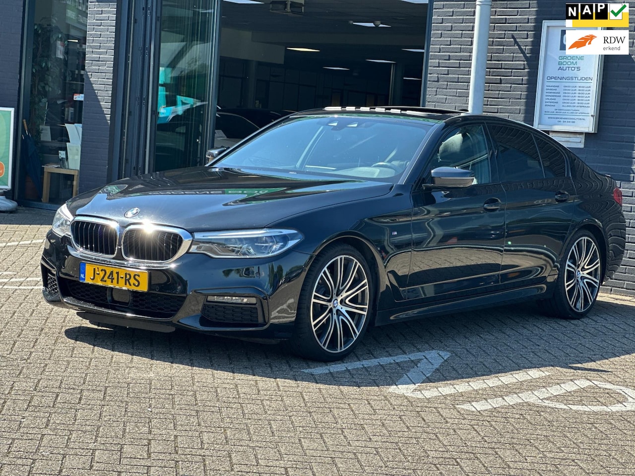 BMW 5-serie - 520d High Executive/PANO-DAK/LEDER/NAVI/CAMERA/NETTE STATT!! - AutoWereld.nl