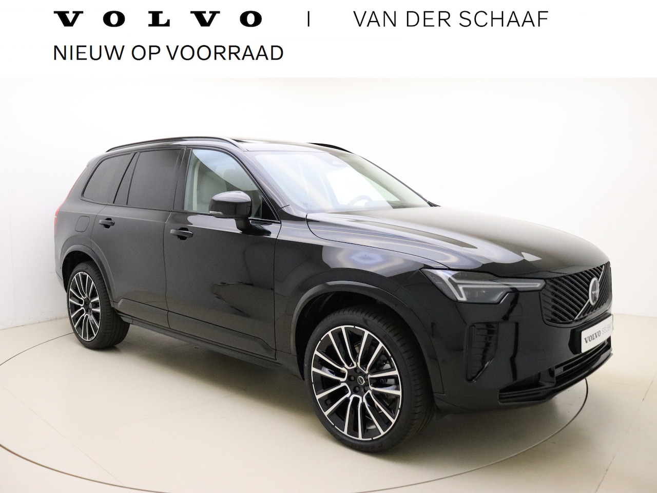 Volvo XC90 - T8 455pk AWD Ultra Dark Luchtvering / B&W Audio / Stoelventilatie / Massage / Gelamineerde - AutoWereld.nl