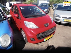 Peugeot 107 - 1.0-12V XS st bekr elek pak (nl auto)nap apk