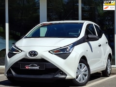 Toyota Aygo - 1.0 VVT-i Airco/Bluetooth/Parkeersensoren