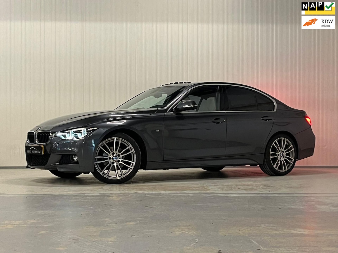 BMW 3-serie - 320i M Sport | NAP | SCHUIF/KANTEL | LEDER - AutoWereld.nl