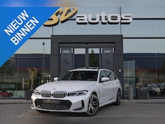 BMW 3-serie Touring - 330e M-sport 292pk Facelift Panoramadak Trekhaak Harman/Kardon Head-up Leder 19" LMV