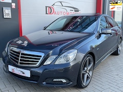 Mercedes-Benz E-klasse - 200 CGI Avantgarde DAK/AUT/XENON/PDC/TREKHAAK