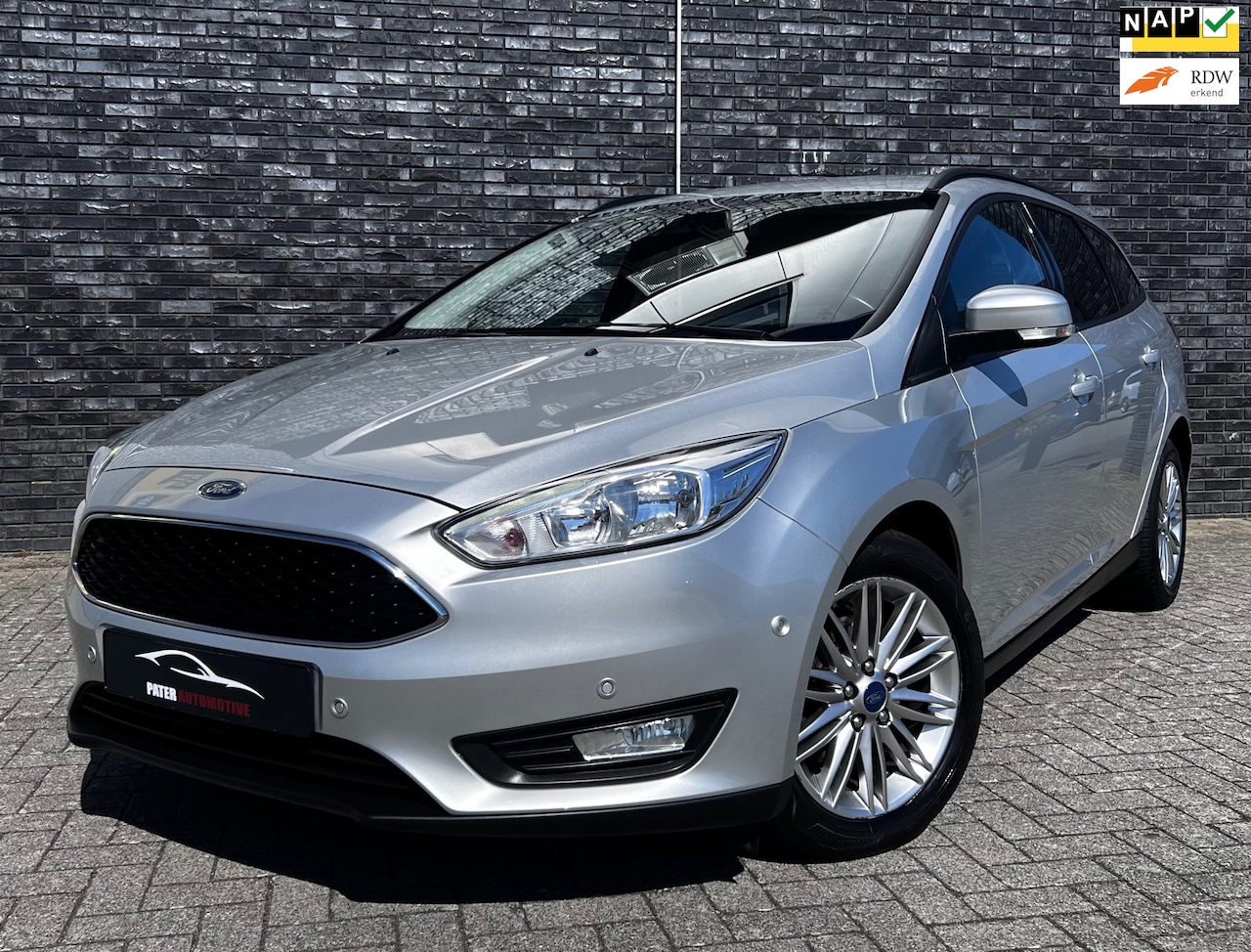 Ford Focus Wagon - 1.0 125pk Apple Carplay|DAB|Cruise Control|360 PDC|Navigatie|Stoel&Stuur verwarming - AutoWereld.nl