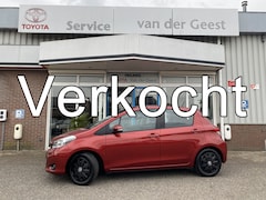 Toyota Yaris - 1.3 VVT-i Aspiration A. Camera All Season banden