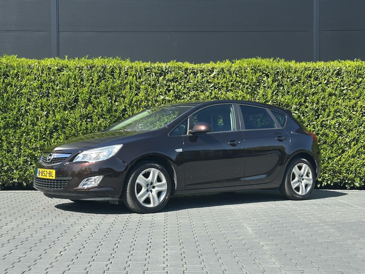Opel Astra - 1.4 Edition 1.4 EDITION, CRUISE, AIRCO, STOEL/STUURVERWARMING, PARKEERSENSOREN, TREKHAAK, LICHTMETAAL - AutoWereld.nl
