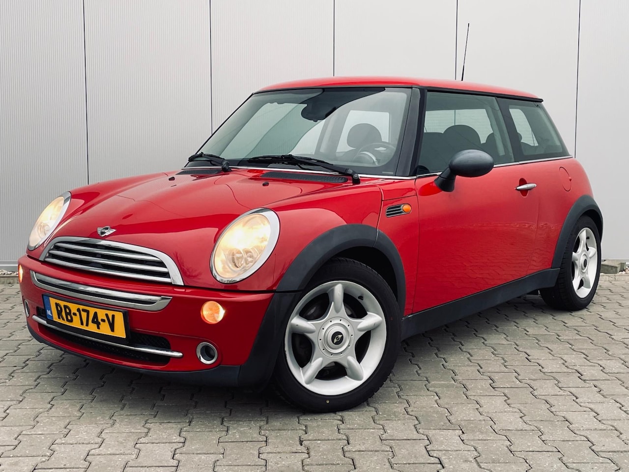 MINI One - Mini 1.6 Pepper, airco, lmv, izgst - AutoWereld.nl