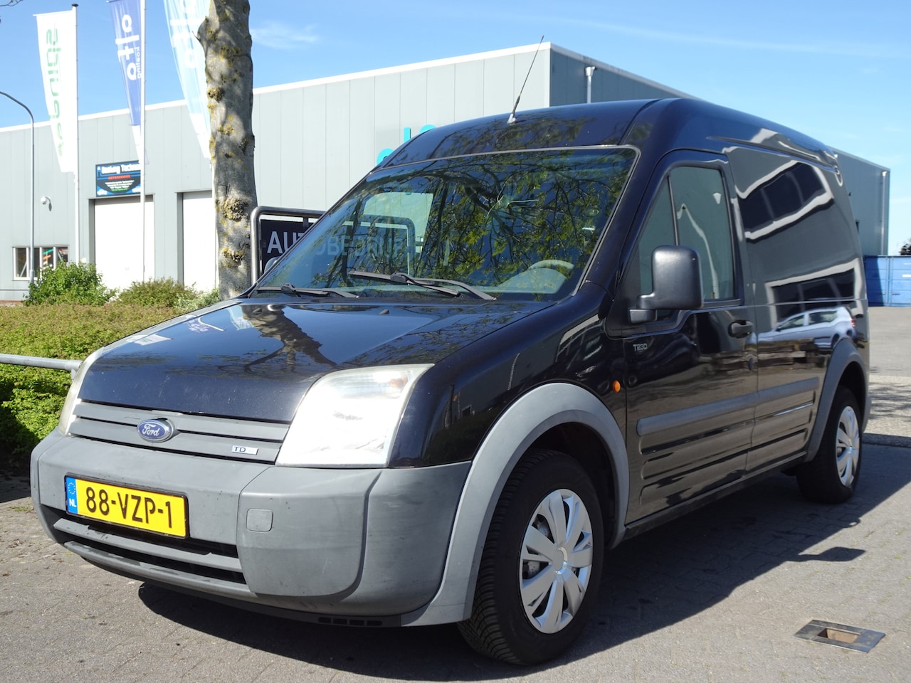 Ford Transit Connect - T230L 1.8 TDCi T230L 1.8 TDCi - AutoWereld.nl