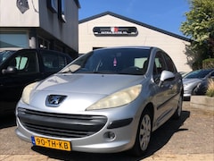 Peugeot 207 - 1.6-16V XT.Airco, Electr pakket enz. Nette en goed rijdende 207 met een Apk keuring T/m 13