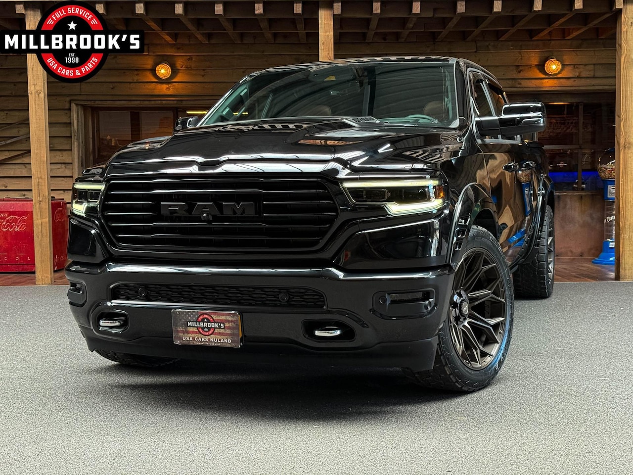 Dodge Ram 1500 - Limited Longhorn, BPM VRIJ, LPG, Luchtvering, Panoramadak, op voorraad!! - AutoWereld.nl