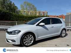 Volkswagen Golf - 1.5 TSI Highline | Trekhaak | ACC | Navigatie | Apple Carplay | Camera achter |