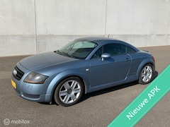 Audi TT - 1.8 5V Turbo Coupe AIRCO/ CRUISECONTROL