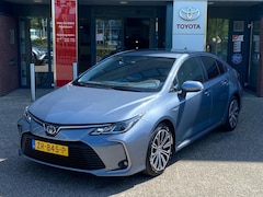 Toyota Corolla - Sedan 1.8 HYBRID FIRST EDITION APPLE/ANDROID CLIMA CAMERA AD-CRUISE NAVI 17''LM-VELGEN