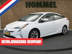 Toyota Prius - 1.8 Active - NAVIGATIE - TELEFOONOPLADER - DAB AUDIO - ACHTERUITRIJCAMERA - DODEHOEK DETEC