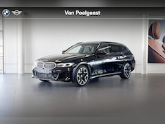 BMW 3-serie Touring - 330e | M Sport | Innovation Pack | Comfort Pack | Elekrisch wegklapbare trekhaak