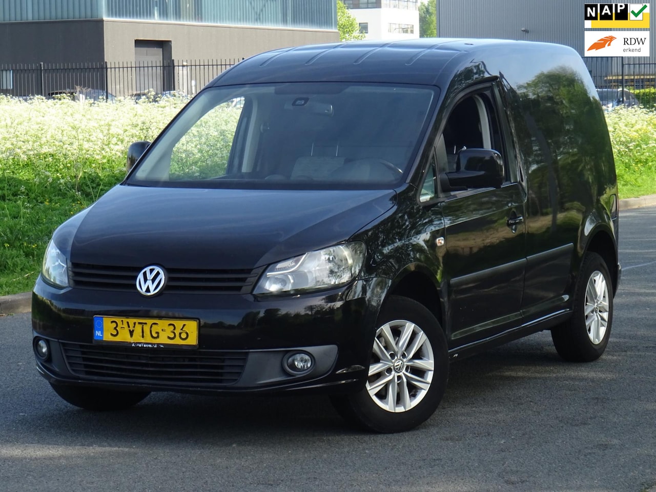 Volkswagen Caddy - 1.6 TDI BJ2012 NAP/LEER/NAVI/PDC/CRUISE/APK - AutoWereld.nl