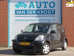 Daihatsu Sirion 2 - 1.0-12V Premium, Airco, APK 6-26