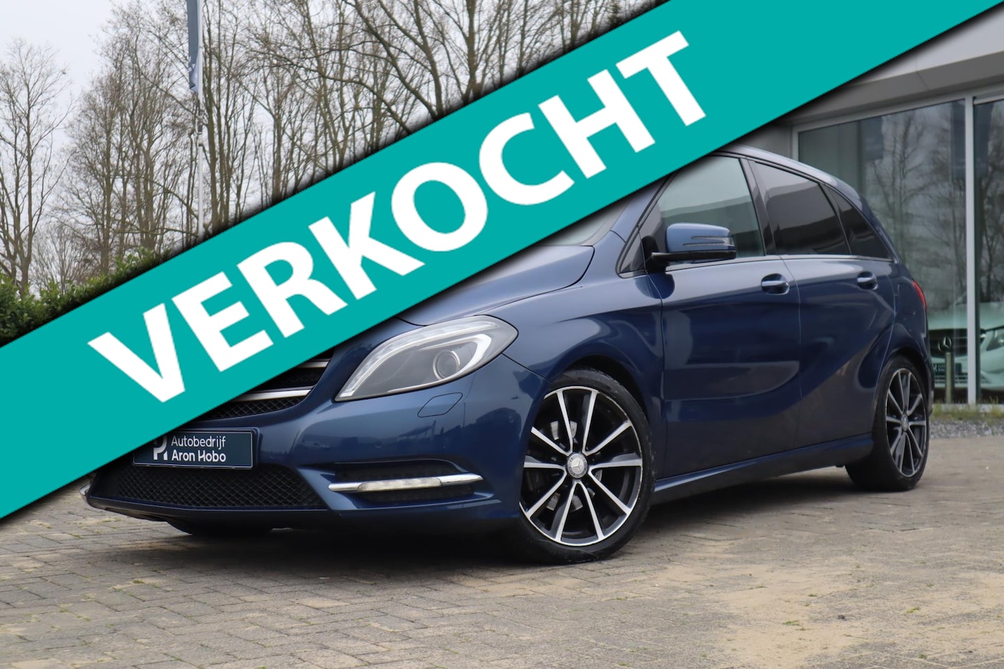 Mercedes-Benz B-klasse - 200 Ambition Airco, Pano, Trekhaak, Stoelverwarming - AutoWereld.nl