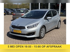 Kia Cee'd - 1.6 GDI ComfortLine / Bluetooth / Radio / Cruise Control / Airco