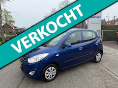 Hyundai i10 - 1.2 plus ( 4 cil ) // Trekhaak // Parkeer sensoren // Weinig kilometers // Fris kleurtje /