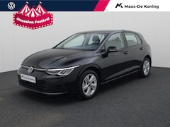 Volkswagen Golf - 1.5TSI/130PK Life Business · Navigatie · Parkeersensoren · Stoel- & stuurverwarming · Gara