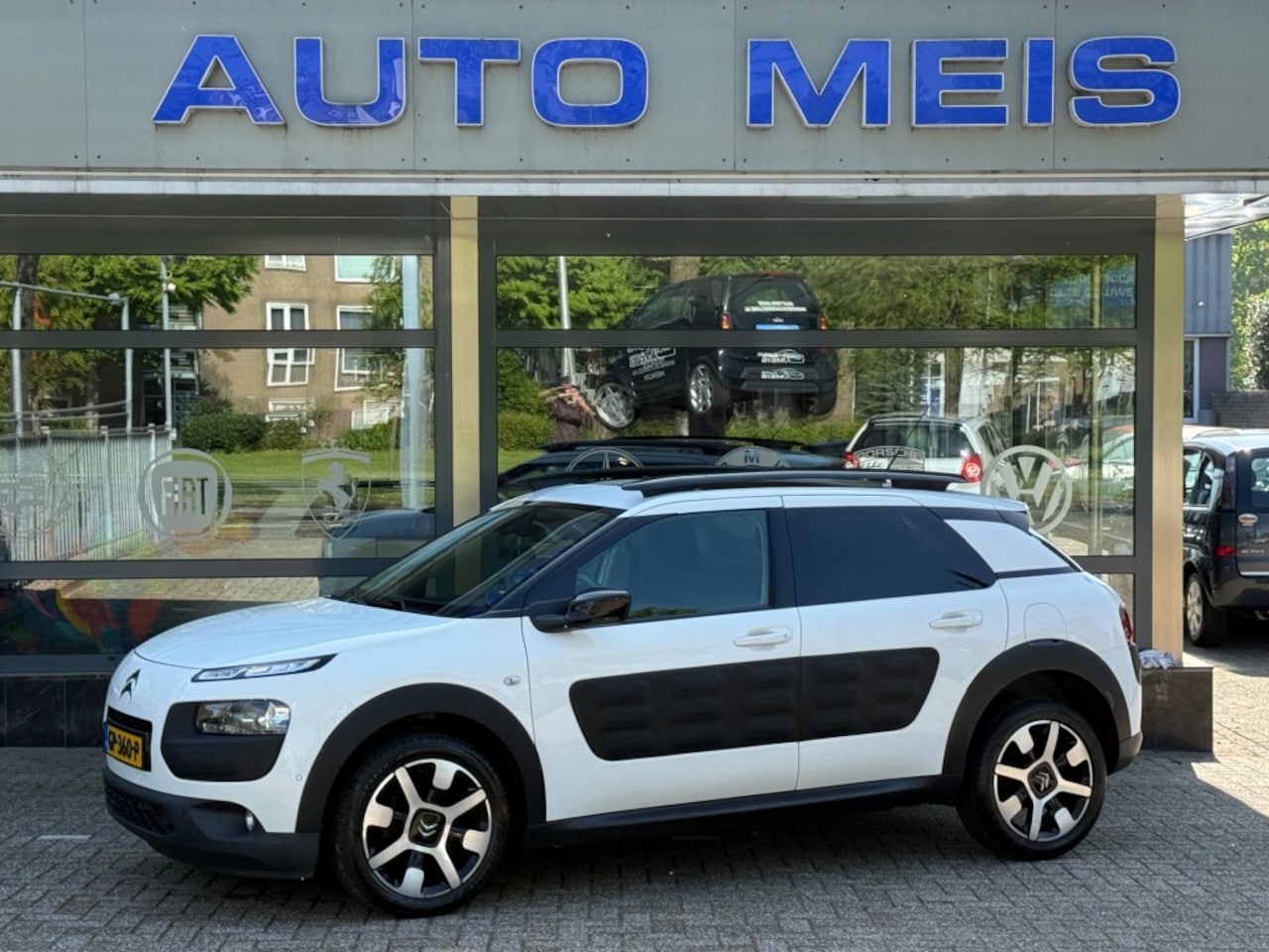 Citroën C4 - 1.6 BlueHDi Business Plus Navi Camera Panoramadak - AutoWereld.nl