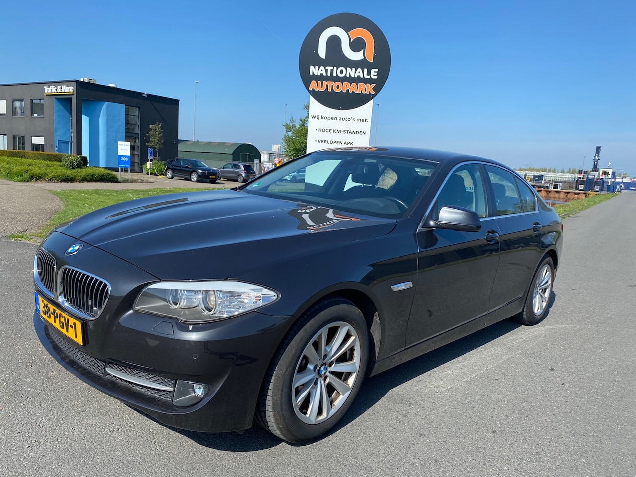 BMW 5-serie - 2011 * 523i Executive * EXPORT * AUTOMAAT * - AutoWereld.nl