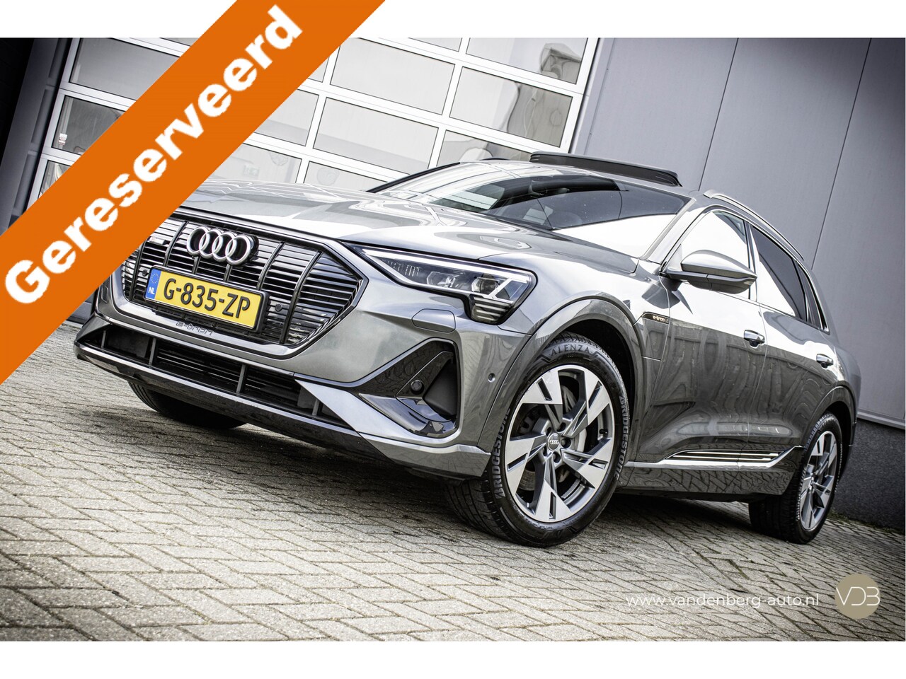 Audi e-tron - 50 quattro 3x S-Line Black edition PANO Origineel NL - AutoWereld.nl