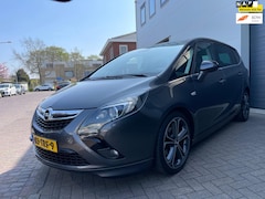 Opel Zafira Tourer - 1.4 Cosmo 7p./Pano/Navi/Dealer-onderhouden/Stoel+Stuur verwarring/Cruise-c/Climate-c/Sfeer